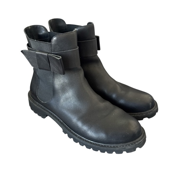 Joie Black Leather Ankle Chelsea Boot with Bow Detail Size 39.5 US 8.5 - Picture 1 of 8
